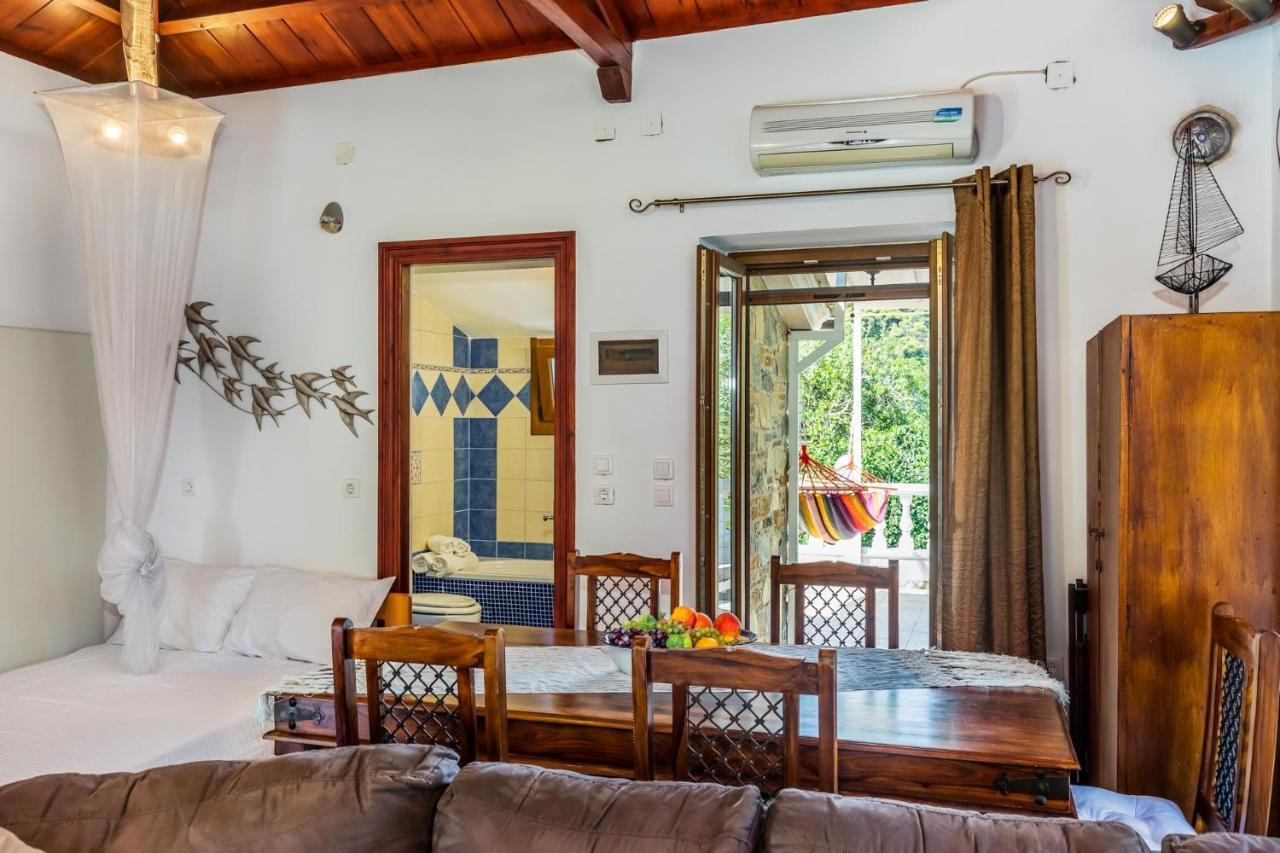 Konstantina Yard Studio Stafylos Exterior photo